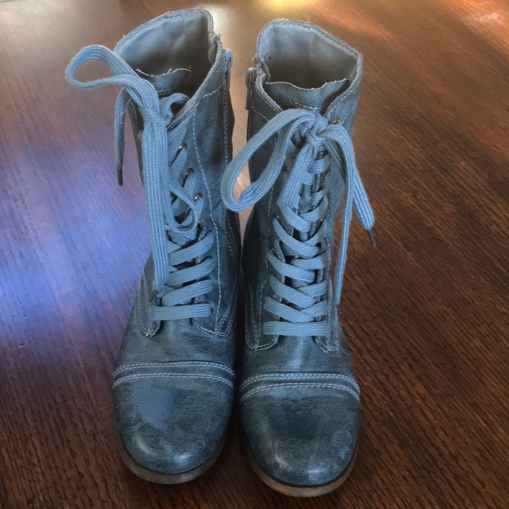 Women boots